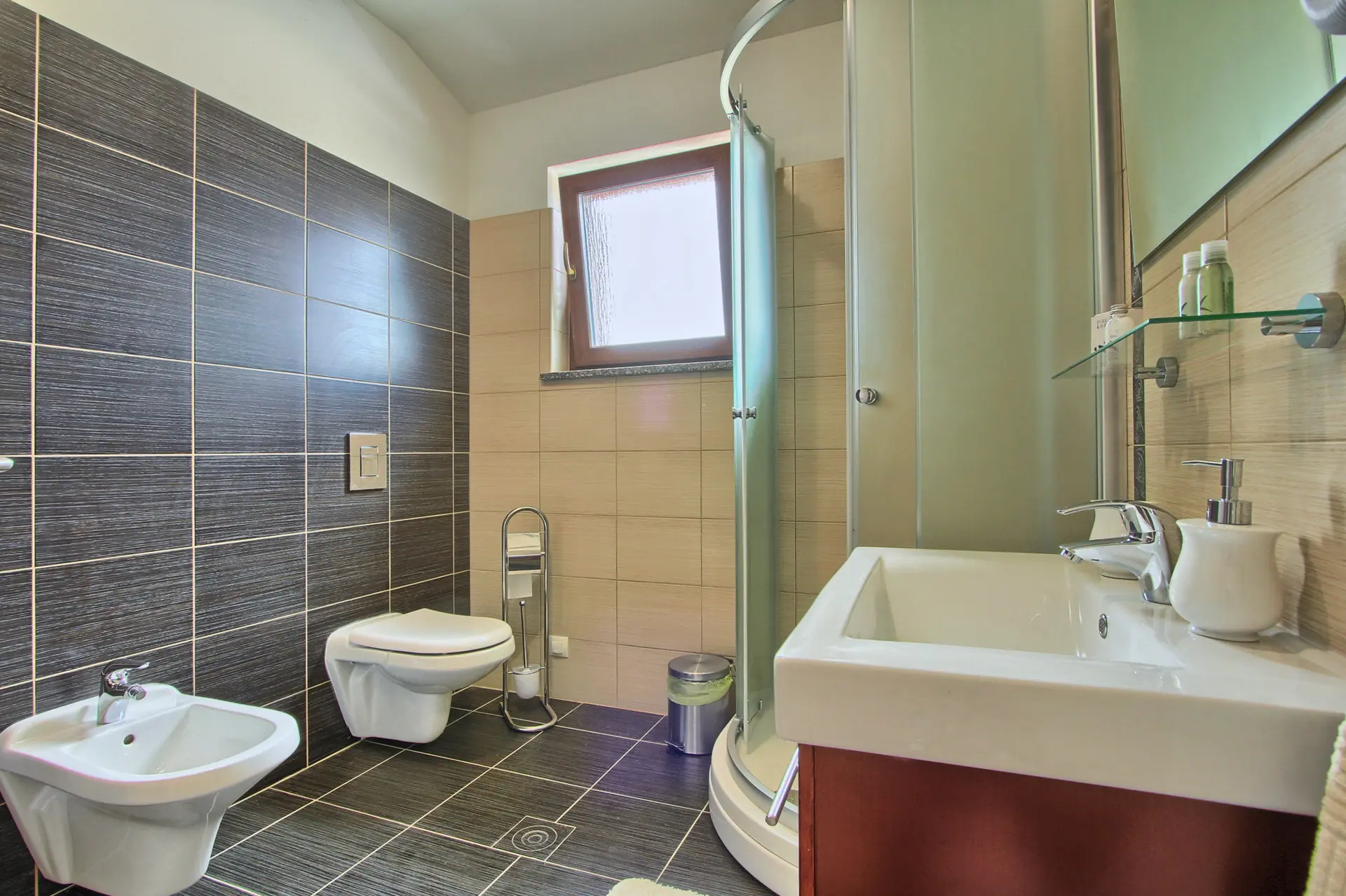 Listing Ad Image